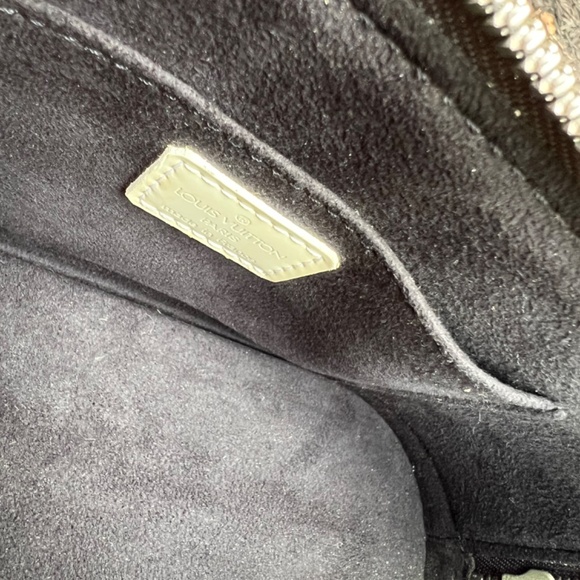 Louis Vuitton Graffiti Alma - Picture 6 of 14